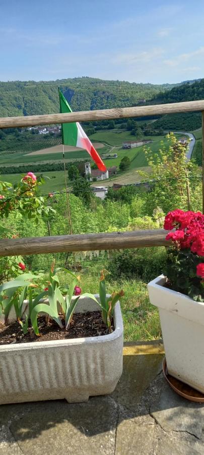 Gorzegno Ca D' Fefi Bed & Breakfast エクステリア 写真