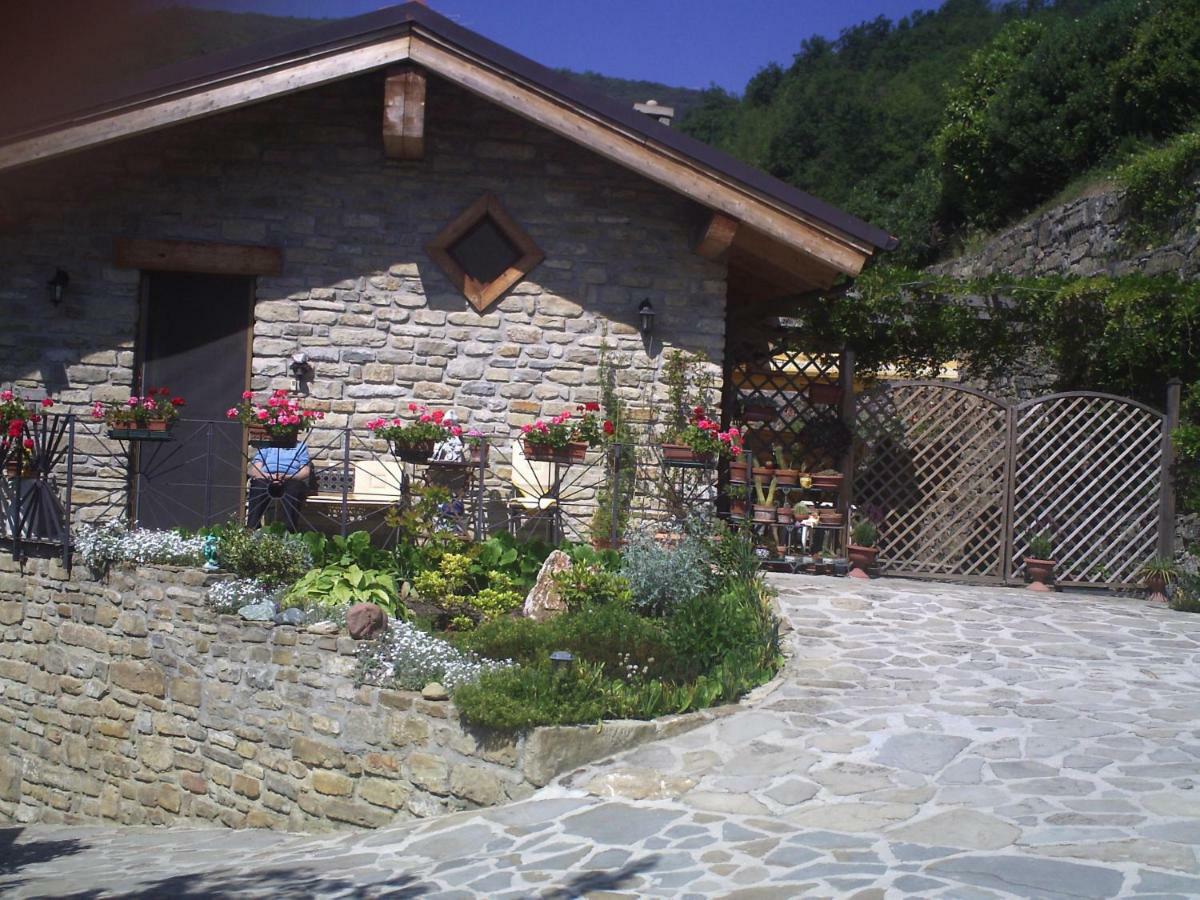 Gorzegno Ca D' Fefi Bed & Breakfast エクステリア 写真