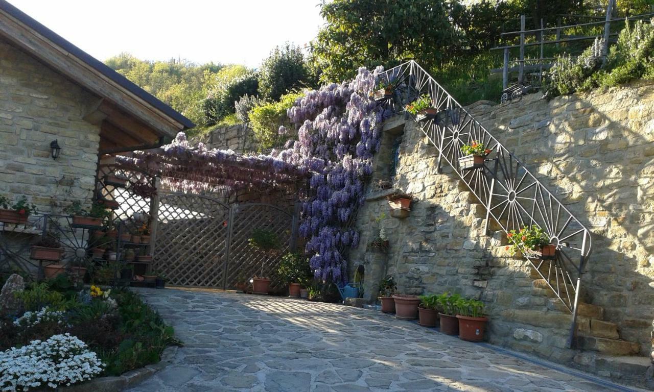 Gorzegno Ca D' Fefi Bed & Breakfast エクステリア 写真