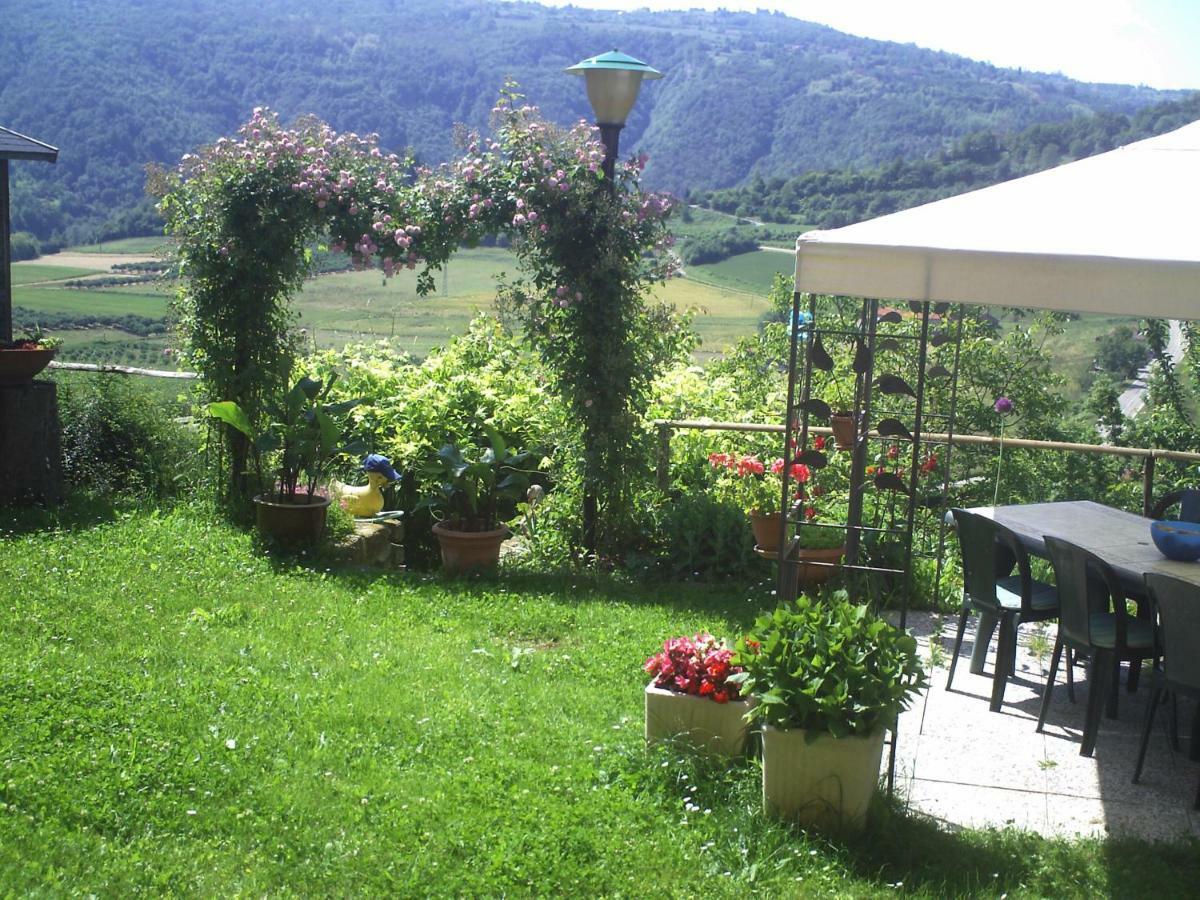 Gorzegno Ca D' Fefi Bed & Breakfast エクステリア 写真